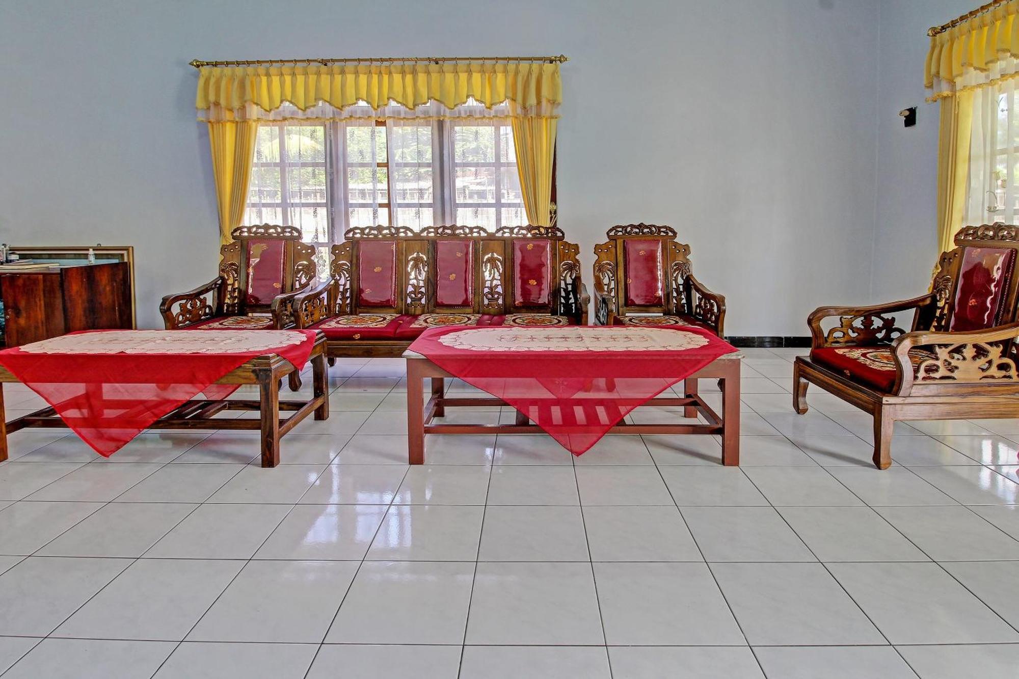Trenggalek Spot On 91214 Desa Wisata Pandean酒店 外观 照片